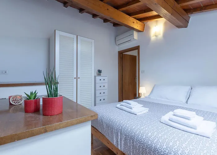Lovely Suite-hosted By Sweetstay *